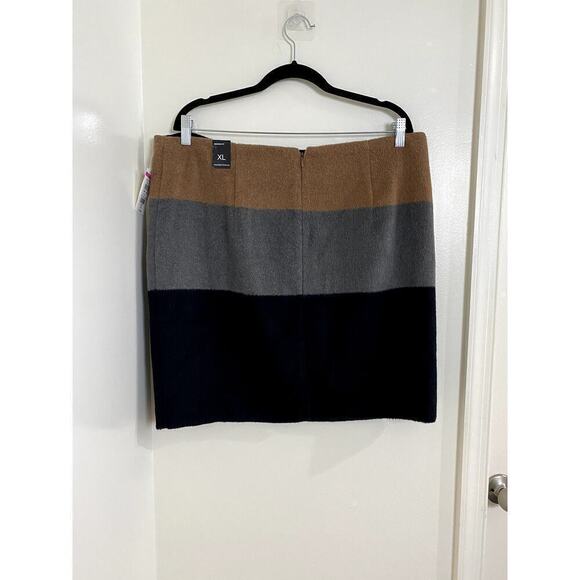 🛍️ Amanda + Chelsea Colorblock Skirt - Size XL (NWT) - Picture 5 of 8